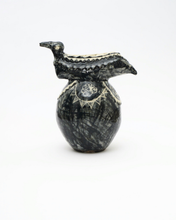Load image into Gallery viewer, Vase [P.126-24]
