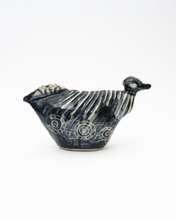 Load image into Gallery viewer, Vase [P.60.24]
