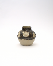 Load image into Gallery viewer, Vase [N.57.20]
