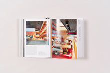 Load image into Gallery viewer, 'Julius Shulman. Modernism Rediscovered' (2000)
